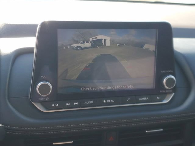 Used 2023 Nissan Rogue SV image 23