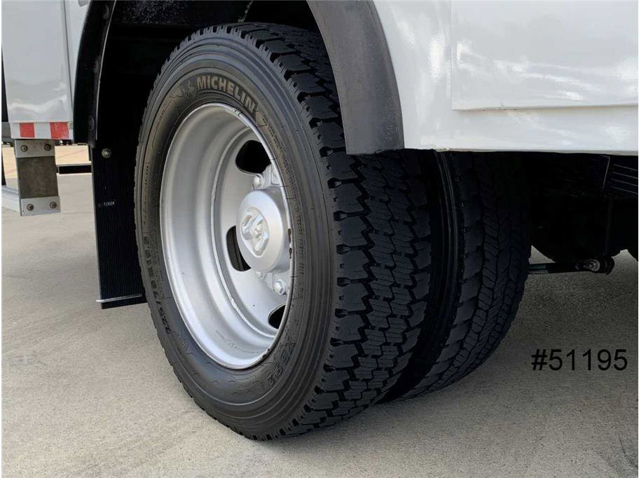 Used 2021 RAM 5500 Tradesman image 21