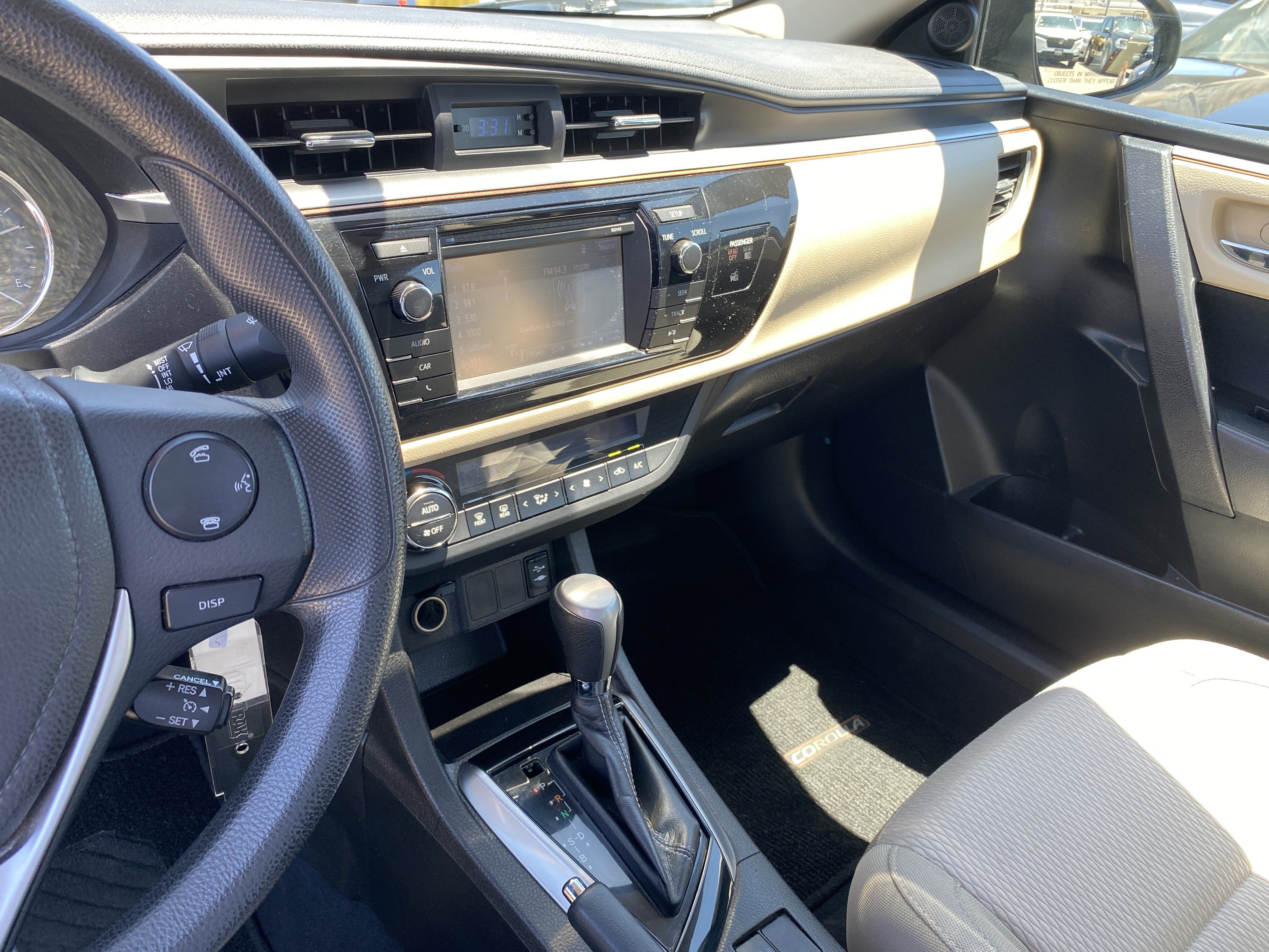 Used 2015 Toyota Corolla LE w/ Protection Package FWD image 12