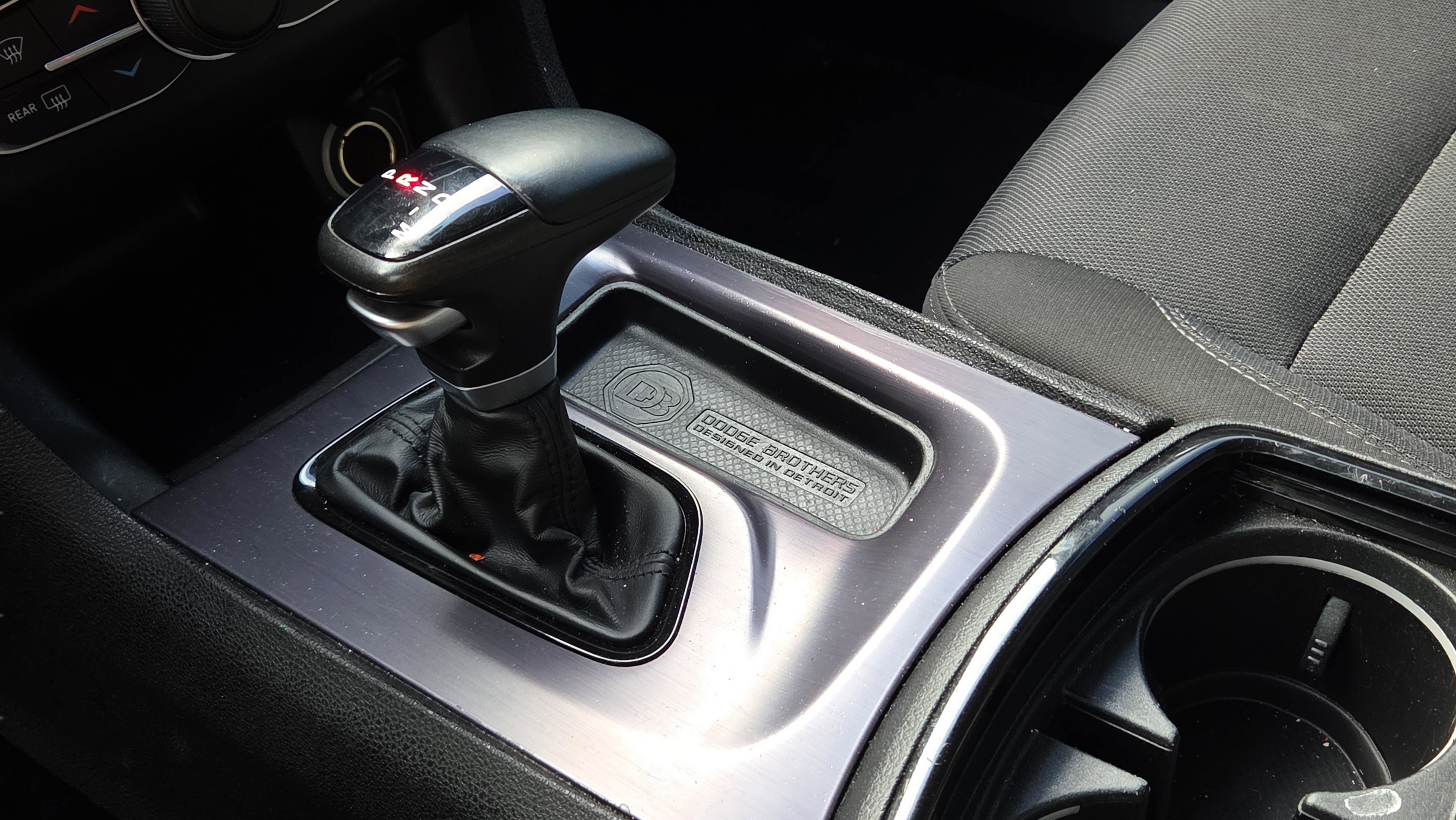 Used 2018 Dodge Charger SXT w/ Blacktop Package RWD image 24