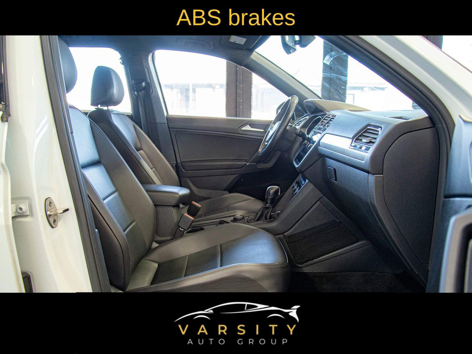 Used 2020 Volkswagen Tiguan SE image 24
