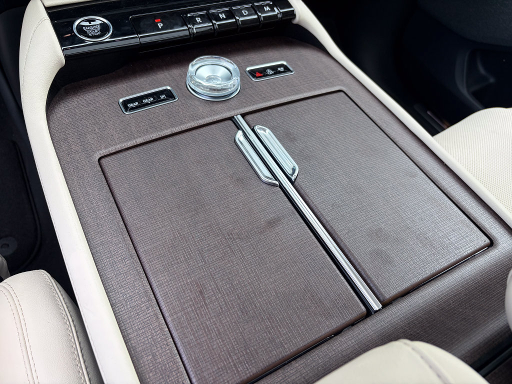 New 2027 Lincoln Navigator Reserve AWD/4WD image 43