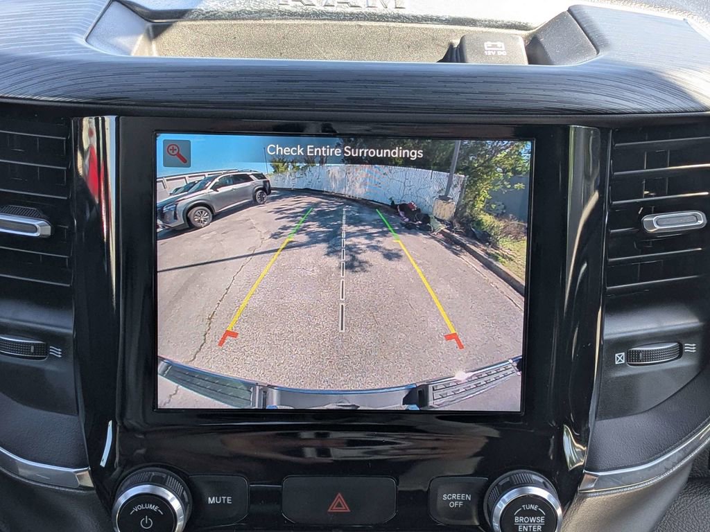 Used 2024 RAM 1500 Laramie RWD image 28