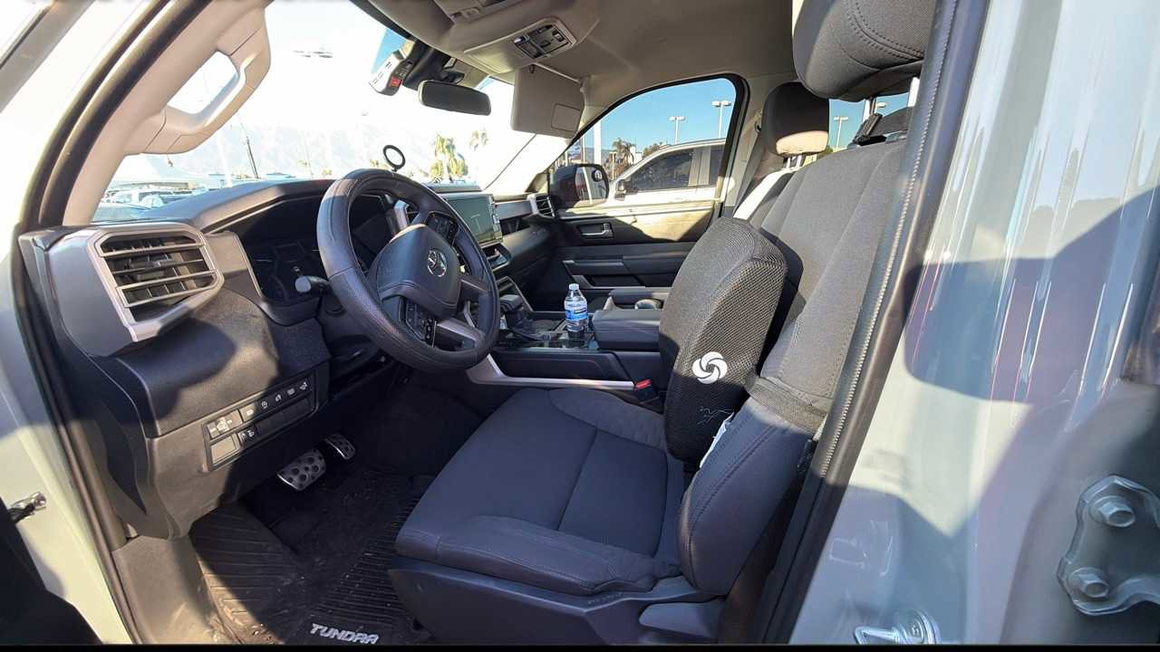 Used 2022 Toyota Tundra SR5 image 5