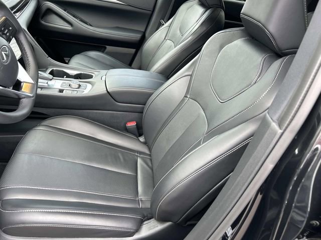 Certified 2025 INFINITI QX60 Pure image 16