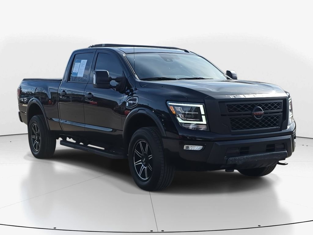 Used 2021 Nissan Titan PRO-4X w/ Pro-4x Convenience Package image 2