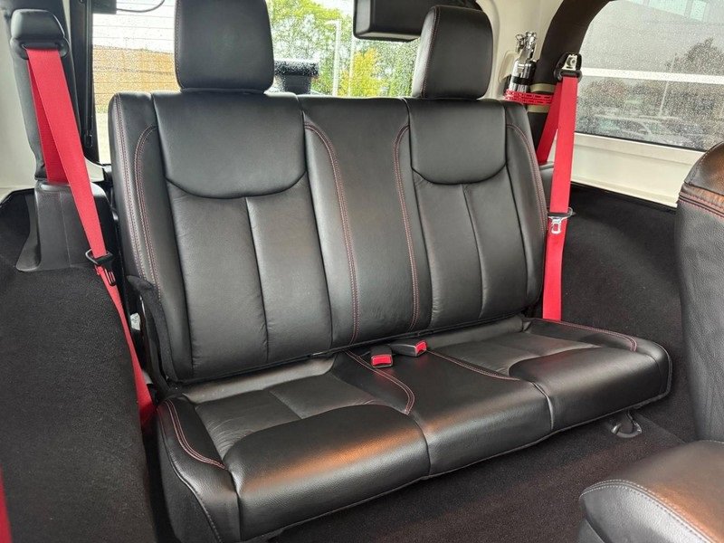 Used 2017 Jeep Wrangler Rubicon image 10