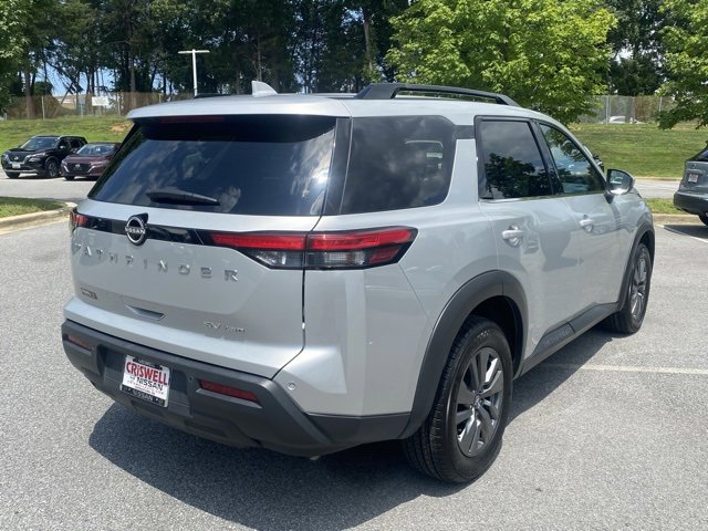 Certified 2024 Nissan Pathfinder SV image 8