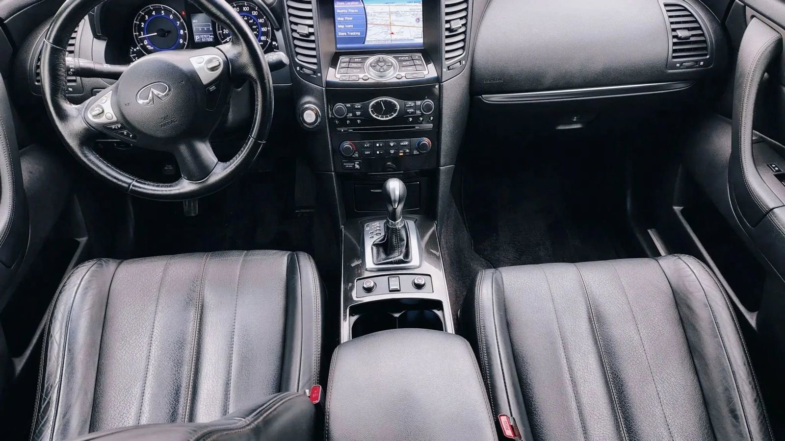Used 2017 INFINITI QX70 AWD w/ Premium Package image 17