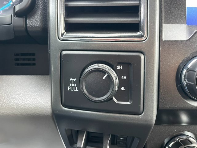 Used 2022 Ford F250 XLT w/ XLT Value Package image 23