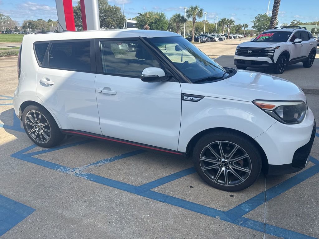 Used 2018 Kia Soul ! image 9