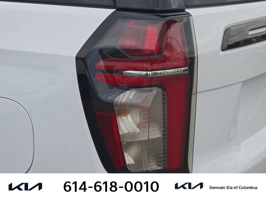 Used 2021 Chevrolet Tahoe RST w/ Luxury Package AWD/4WD image 16