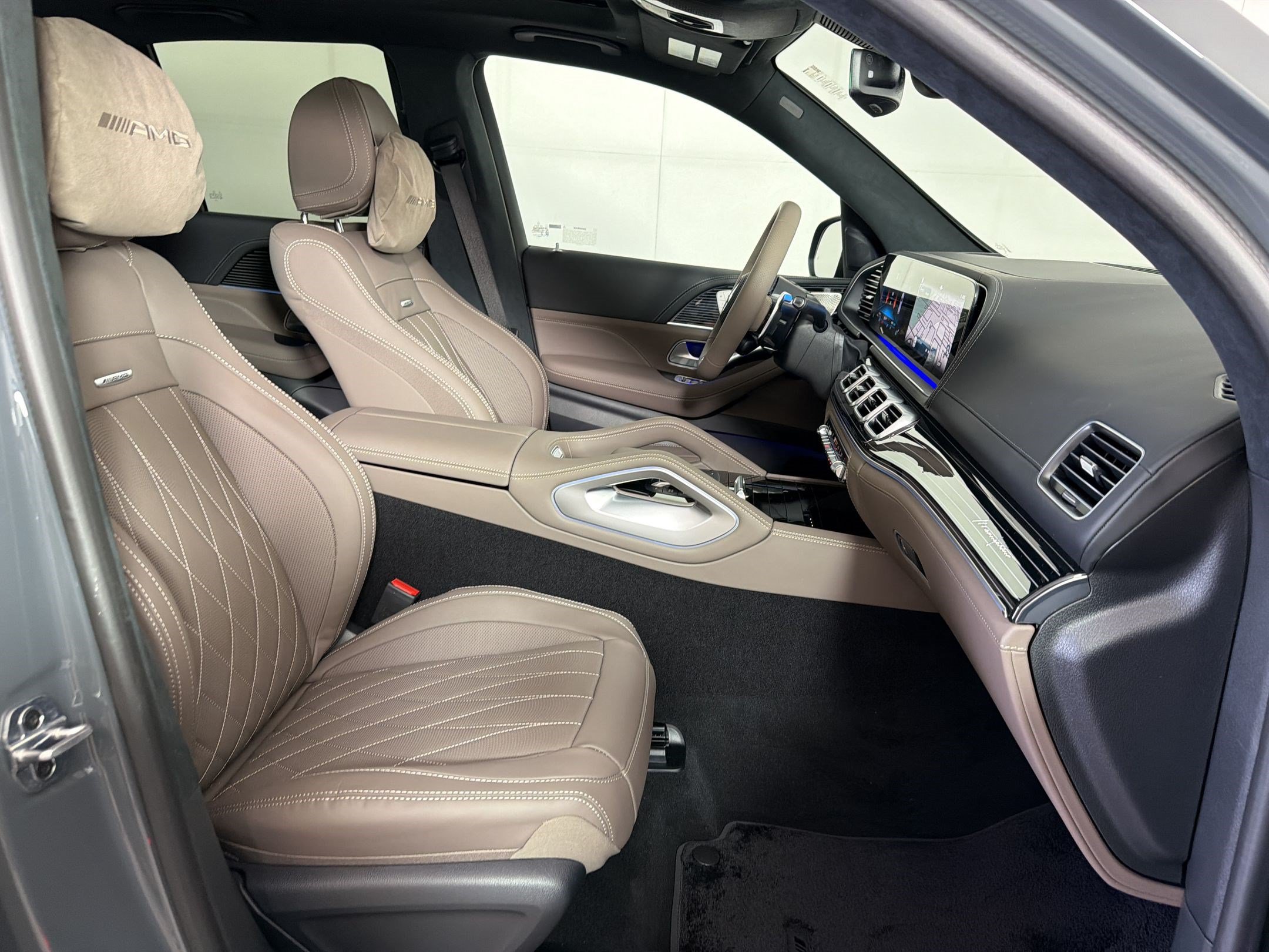 New 2026 Mercedes-Benz GLE 63 AMG S image 25