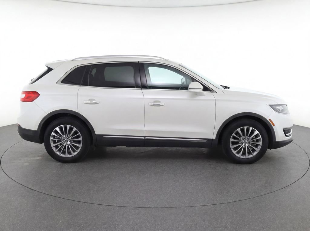 Used 2018 Lincoln MKX Select w/ Select Plus Package FWD image 8