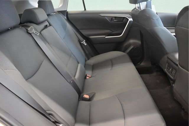 Used 2025 Toyota RAV4 LE AWD/4WD image 12