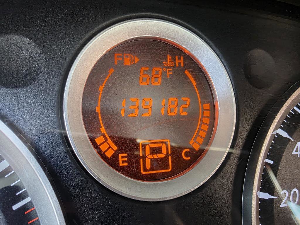 Used 2012 Nissan Sentra 2.0 SR w/ Special Edition Pkg image 31