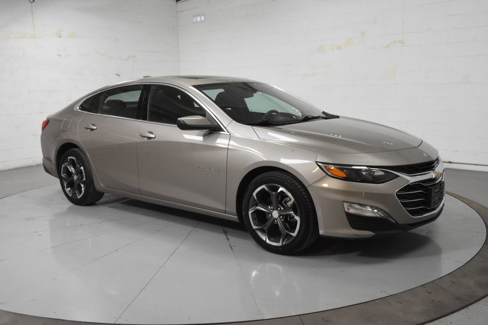 Used 2023 Chevrolet Malibu LT