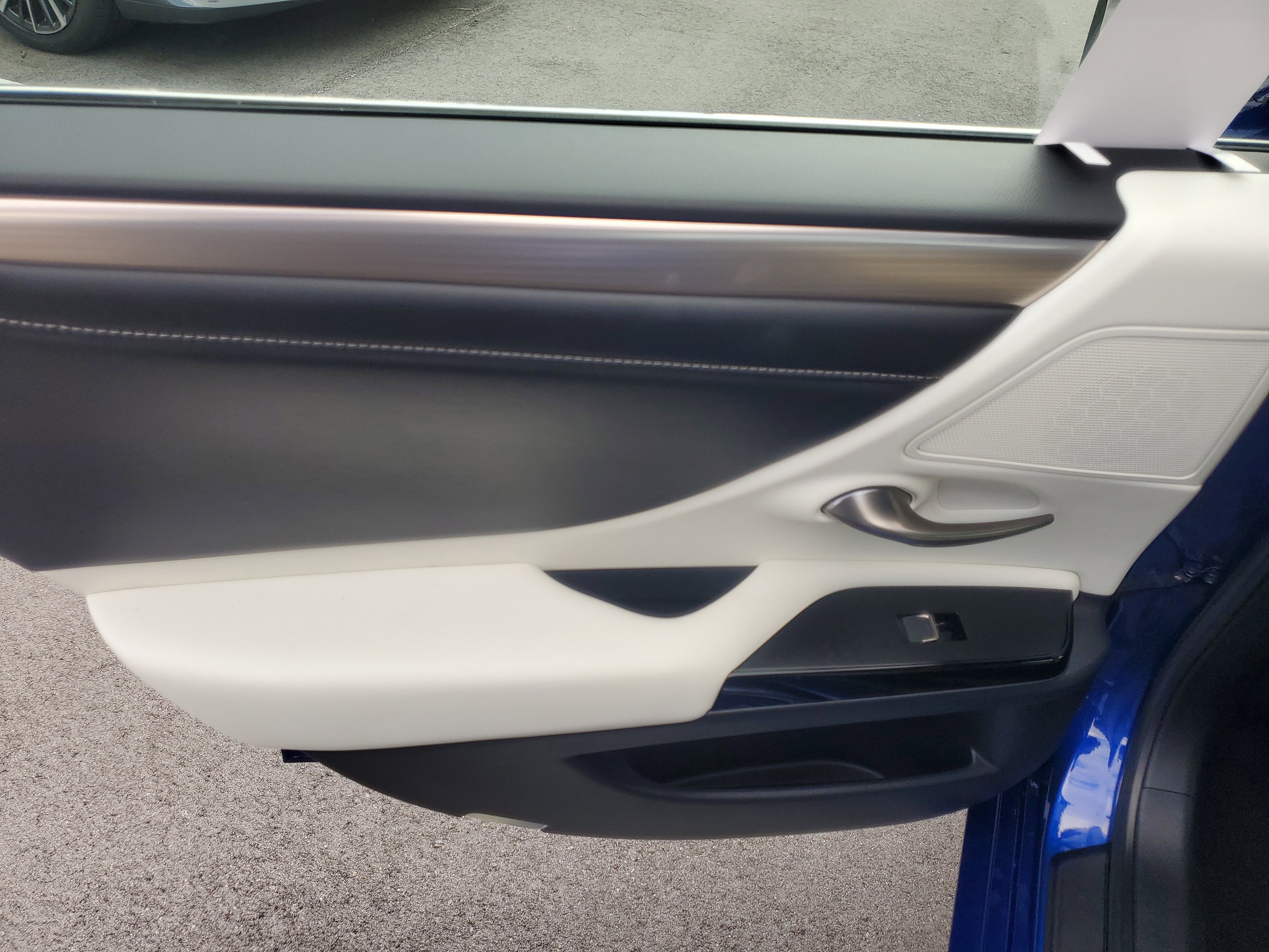 Used 2023 Lexus ES 350 F Sport image 16