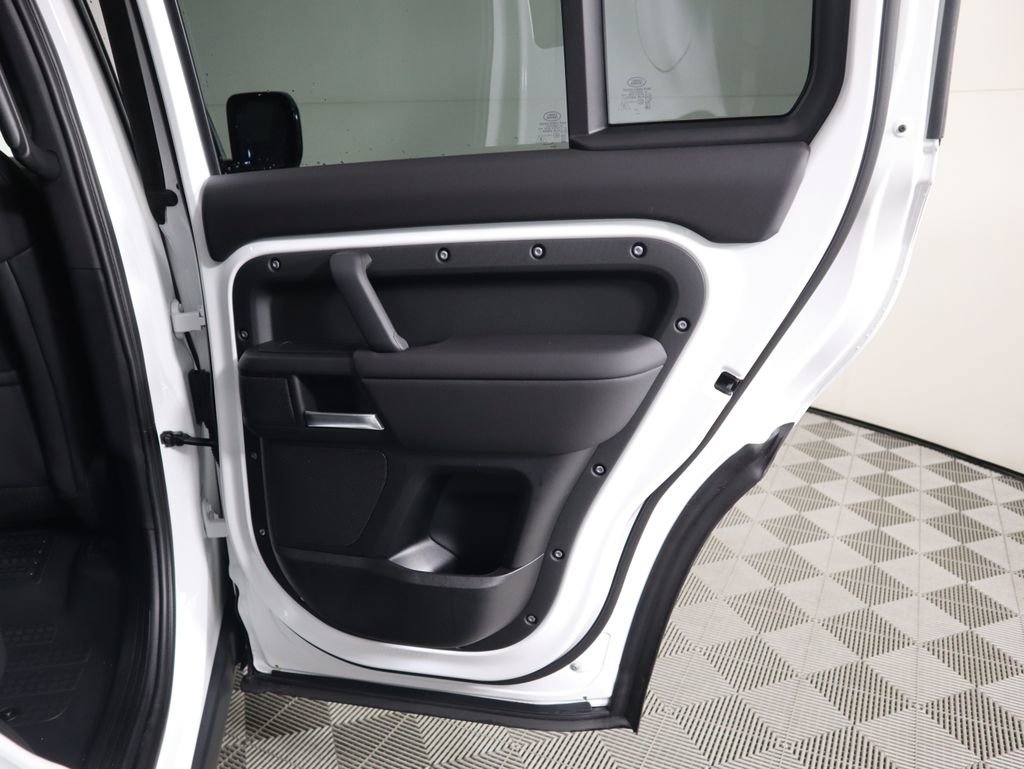 New 2026 Land Rover Defender 110 S image 28
