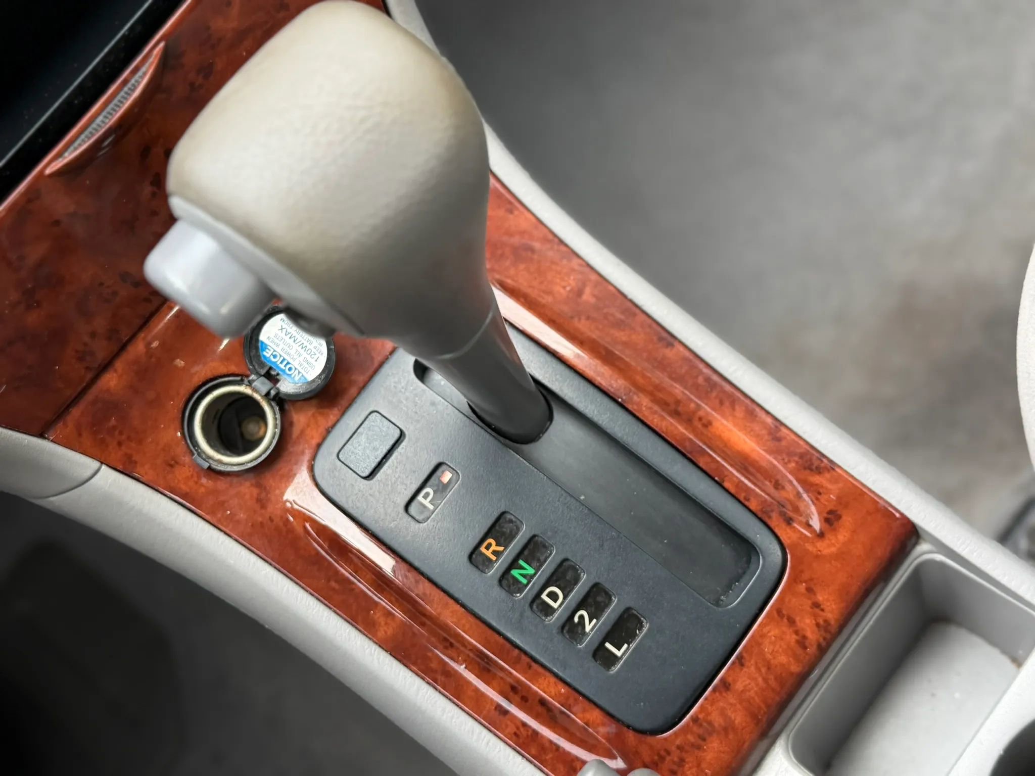 Used 2006 Toyota Corolla S FWD image 18