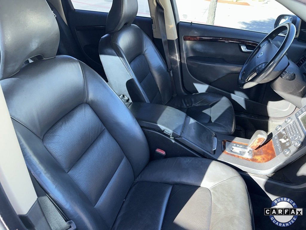 Used 2009 Volvo V70 image 10