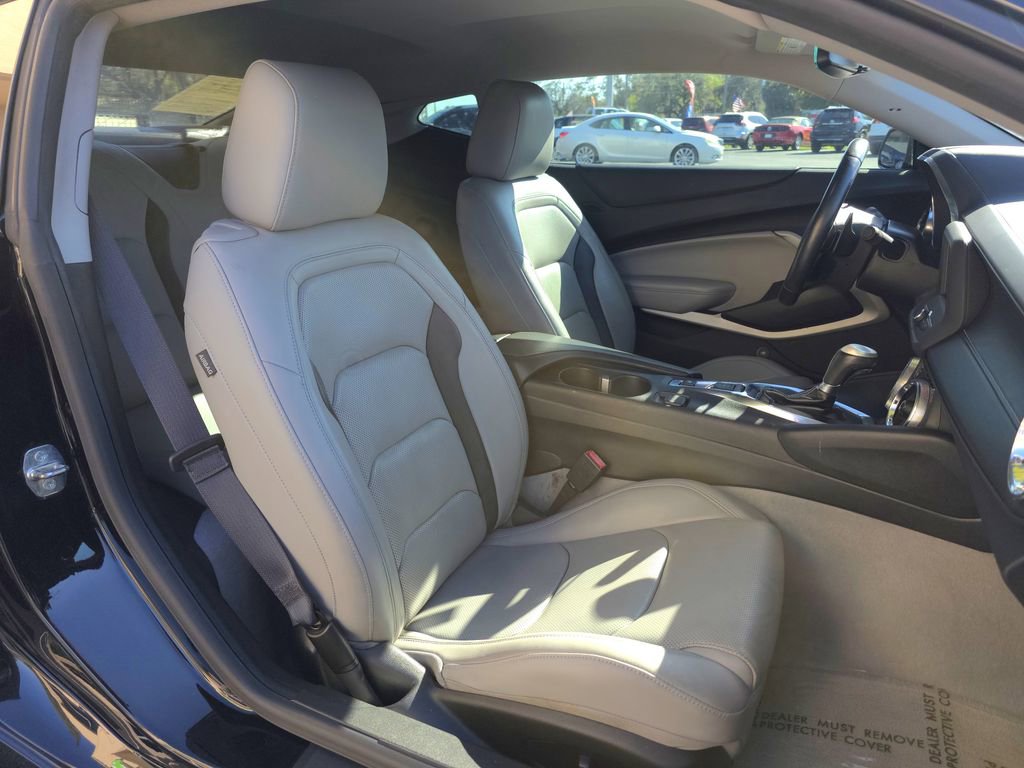 Used 2021 Chevrolet Camaro LT w/ RS Package RWD image 15