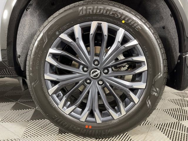 New 2026 Nissan Rogue Platinum image 13