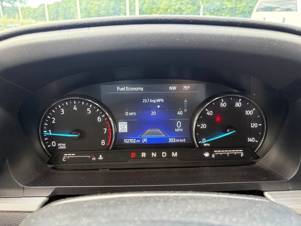 Used 2021 Ford Explorer XLT w/ Equipment Group 202A AWD/4WD image 15