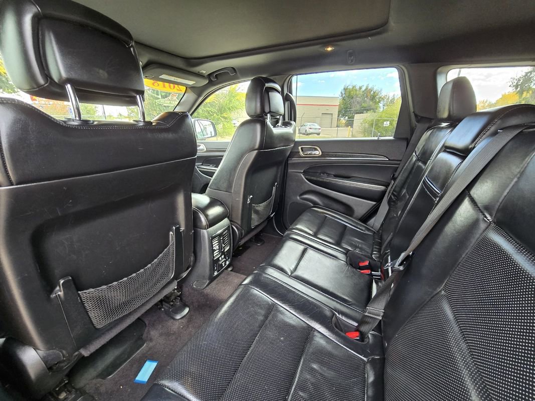 Used 2017 Jeep Grand Cherokee Limited w/ Luxury Group II image 13