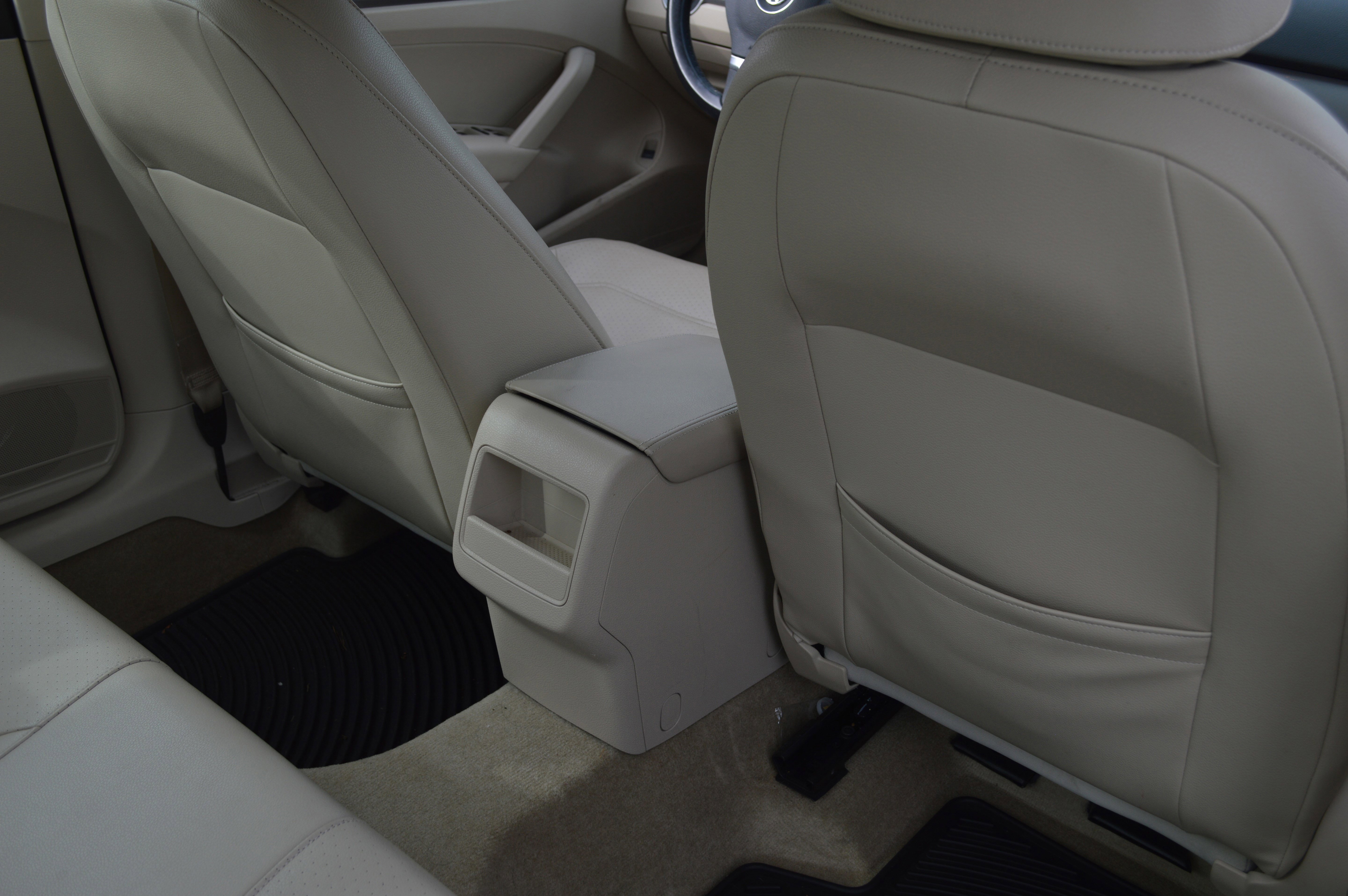 Used 2015 Volkswagen Passat 1.8T Limited Edition image 31