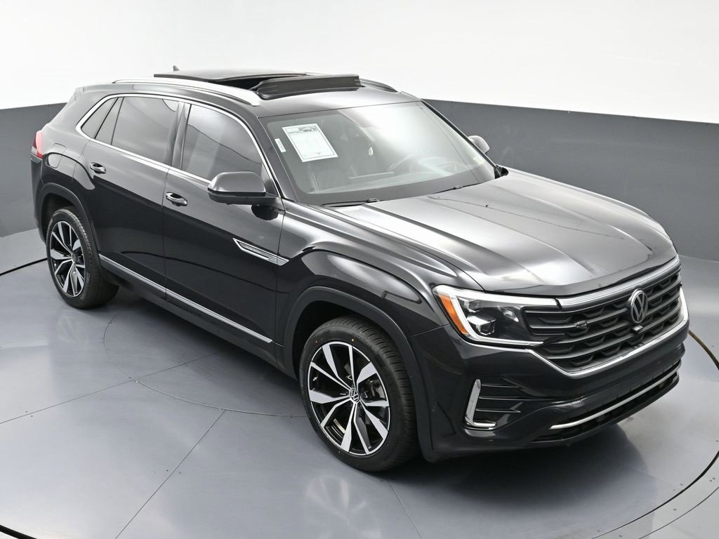 Used 2024 Volkswagen Atlas Cross Sport SEL Premium R-Line image 45
