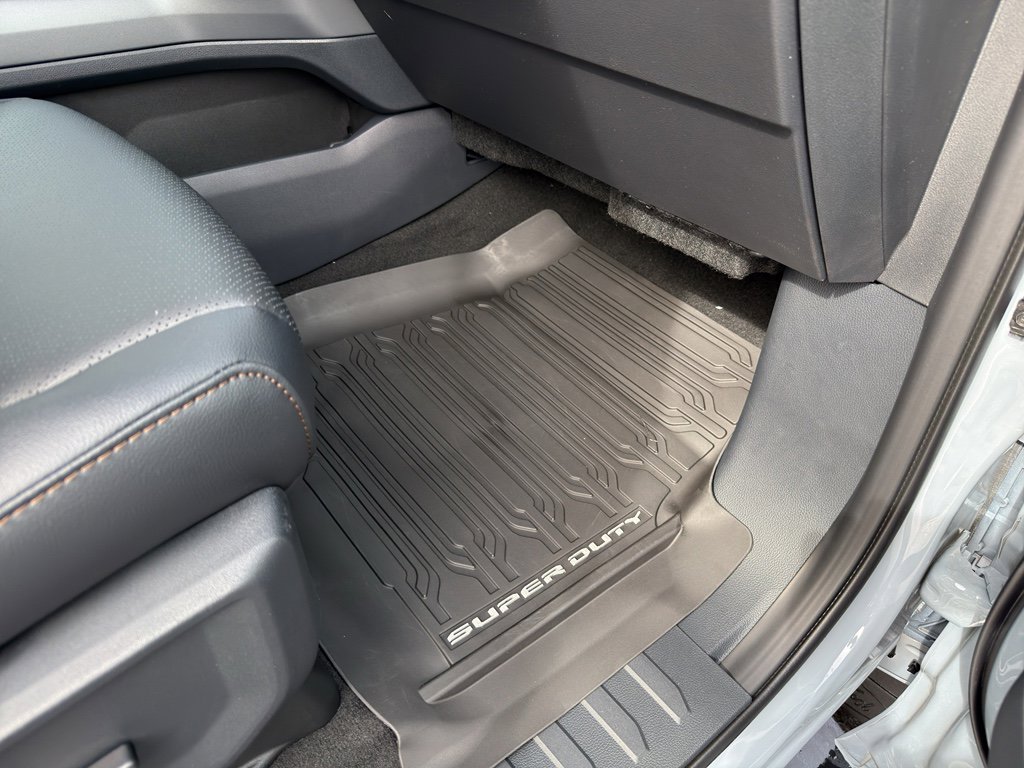 New 2026 Ford F350 Lariat w/ Black Appearance Package image 36