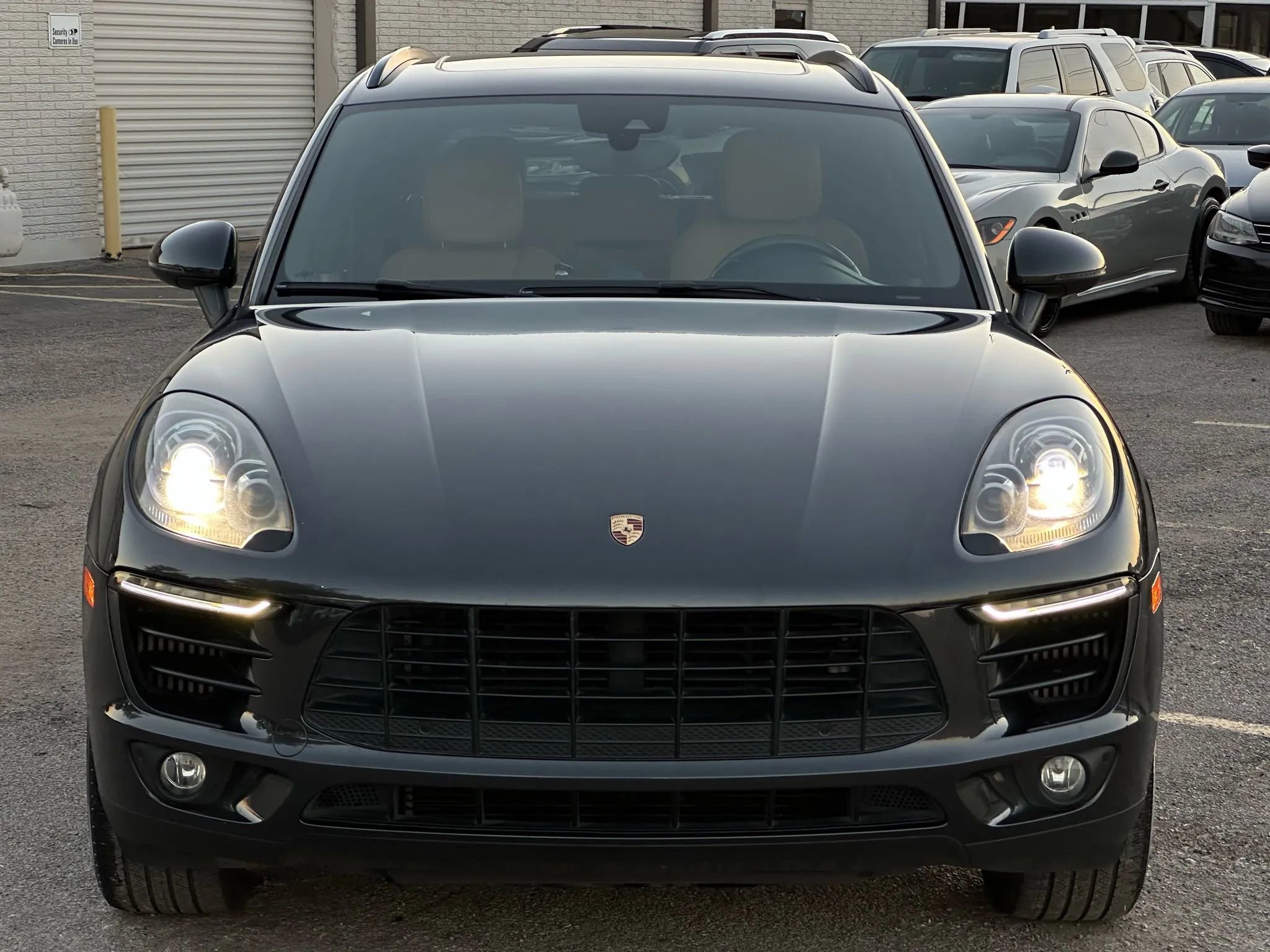 Used 2017 Porsche Macan S image 10