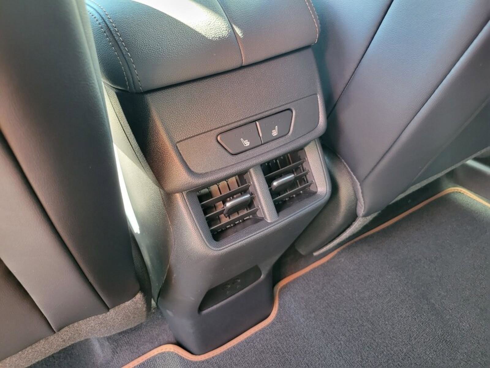 New 2026 GMC Terrain AT4 w/ Convenience Package III AWD/4WD image 27