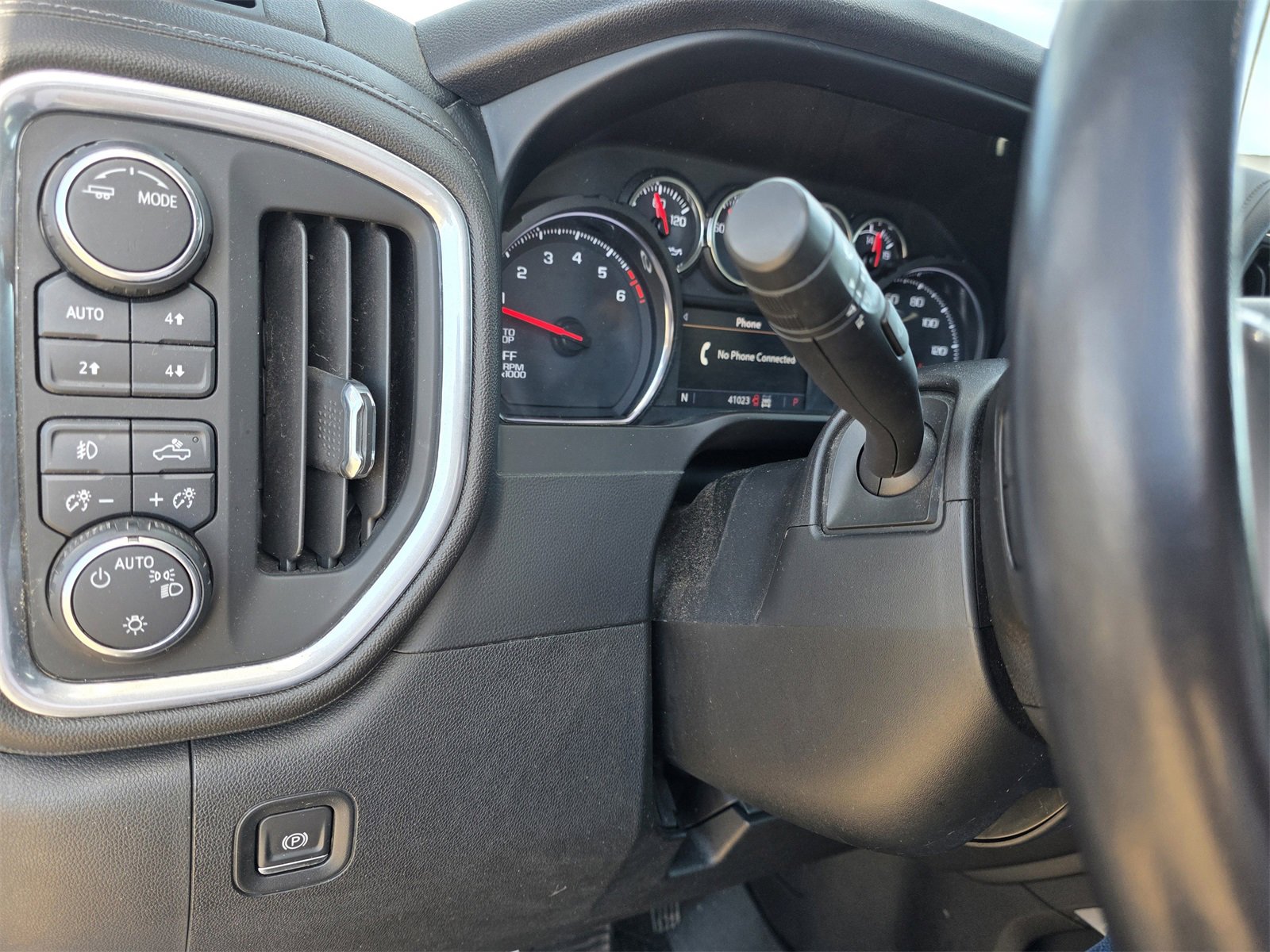 Certified 2020 Chevrolet Silverado 1500 LT Trail Boss image 17