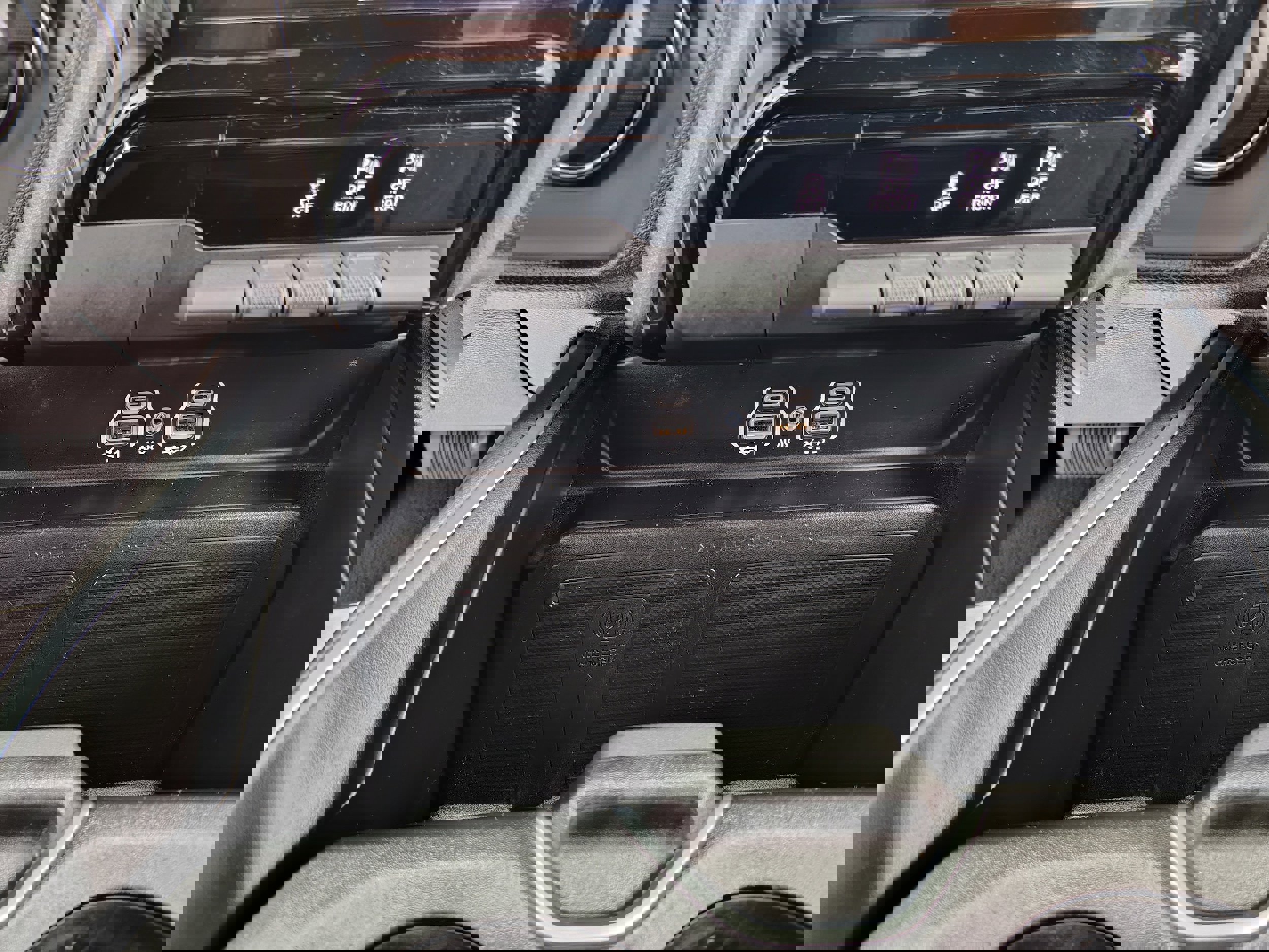 Certified 2025 RAM 1500 Big Horn image 32