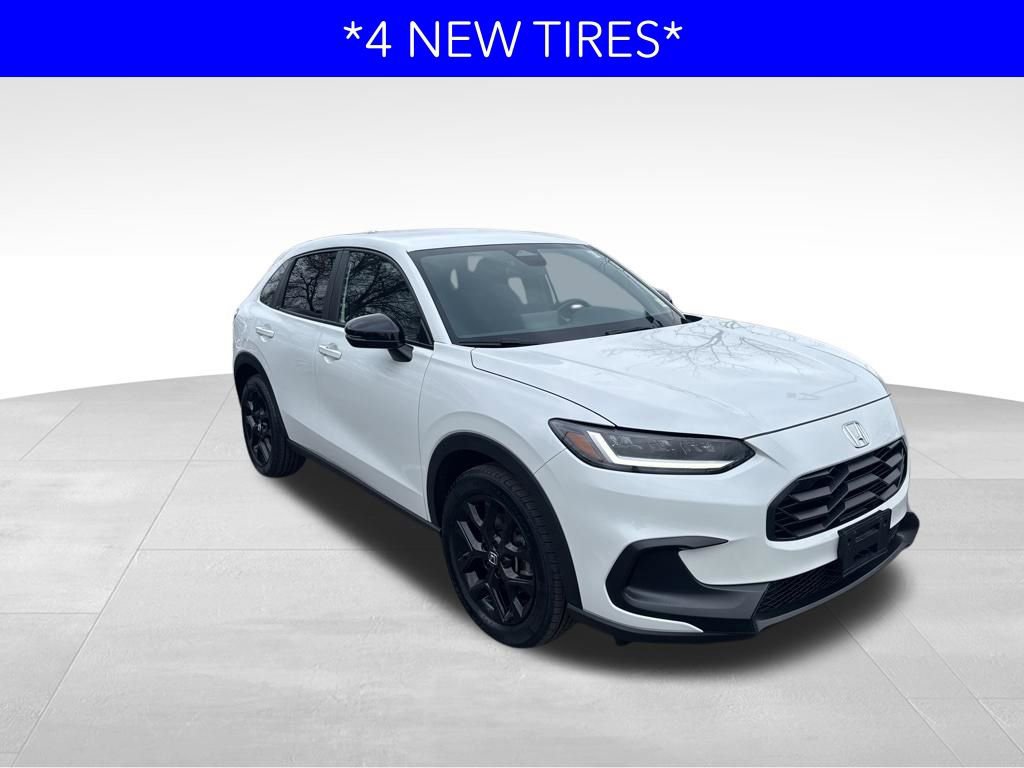 Certified 2023 Honda HR-V Sport image 2