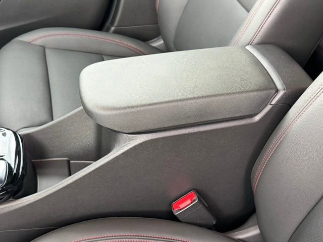 Certified 2024 Chevrolet Trax RS w/ Driver Confidence Package image 34