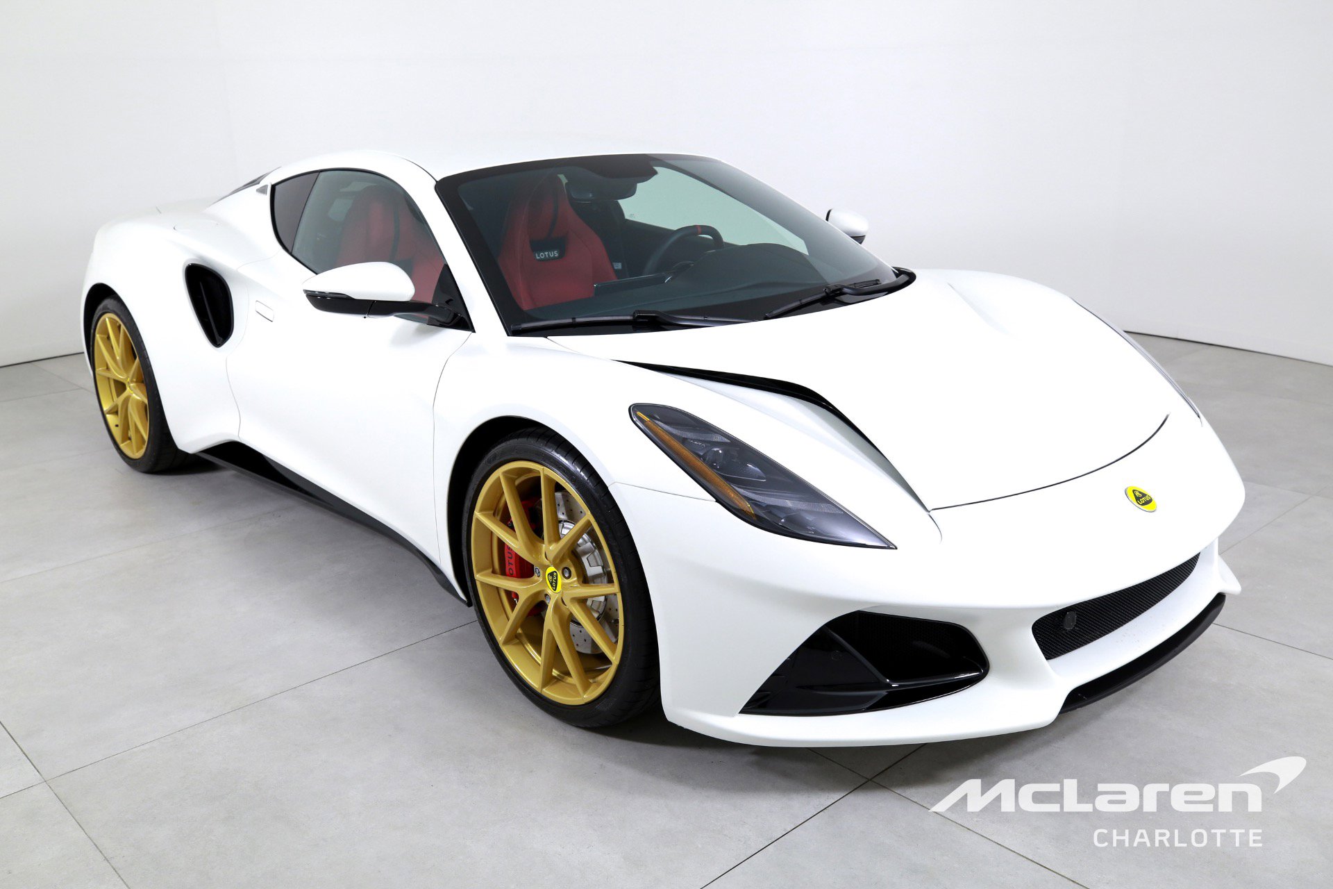 Used 2024 Lotus Emira First Edition image 3