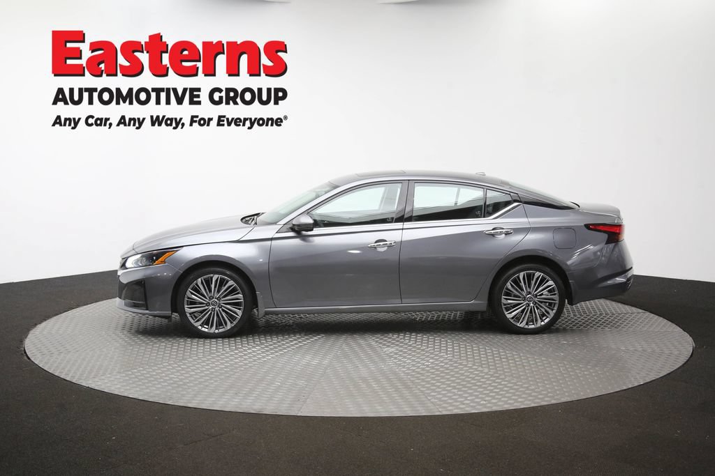 Used 2023 Nissan Altima 2.5 SL AWD/4WD image 52