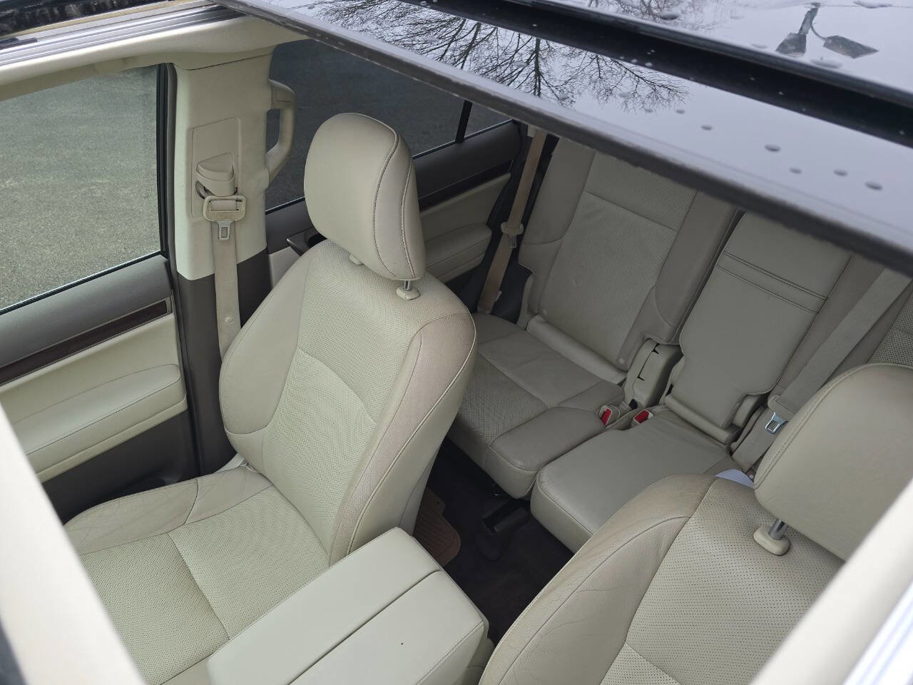 Used 2017 Lexus GX 460 Premium w/ Premium Package image 10