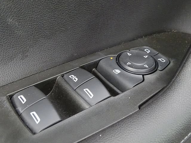 Used 2022 Chevrolet Blazer LT FWD image 14