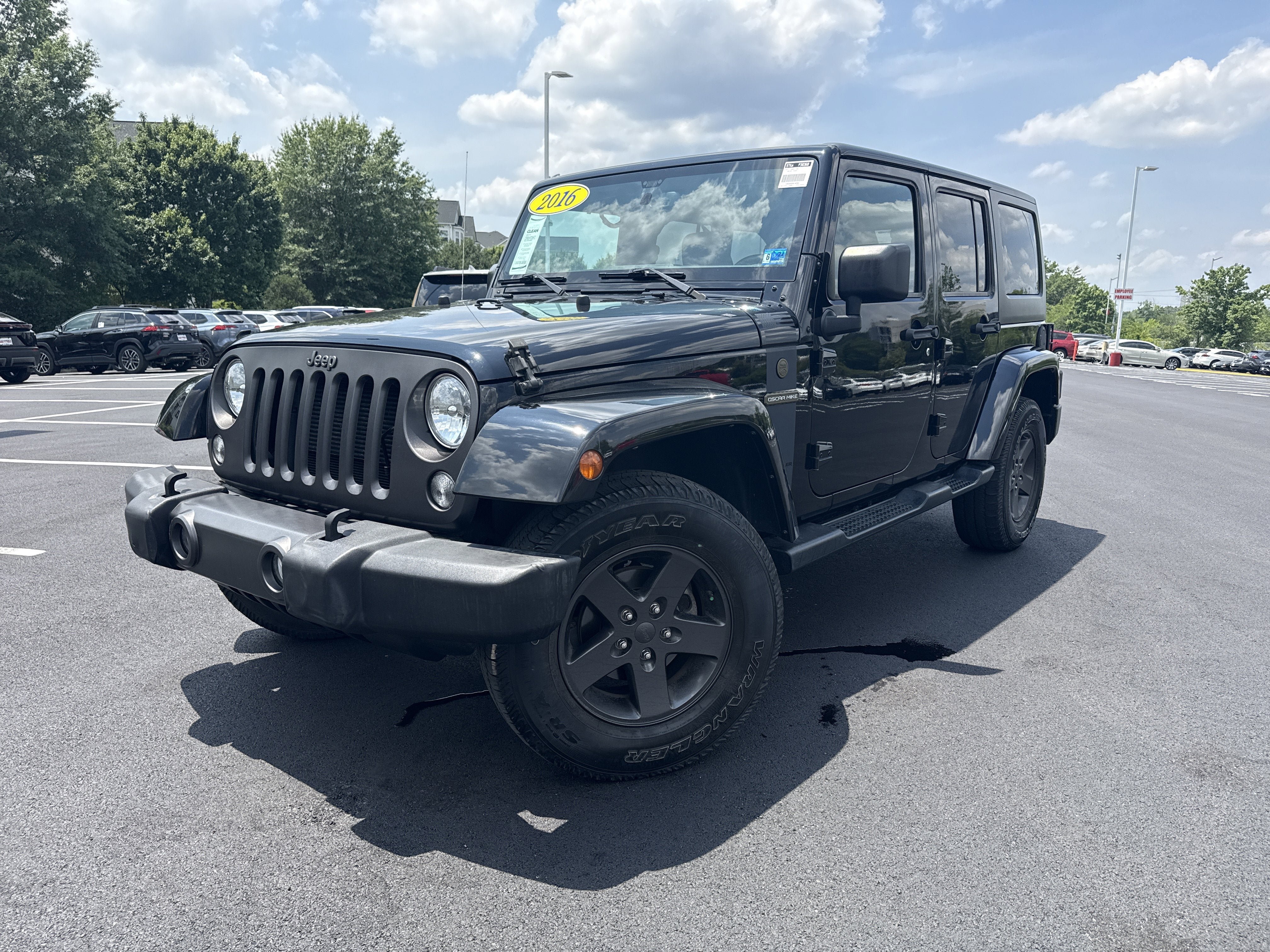 Used 2016 Jeep Wrangler Unlimited Sport AWD/4WD video 1