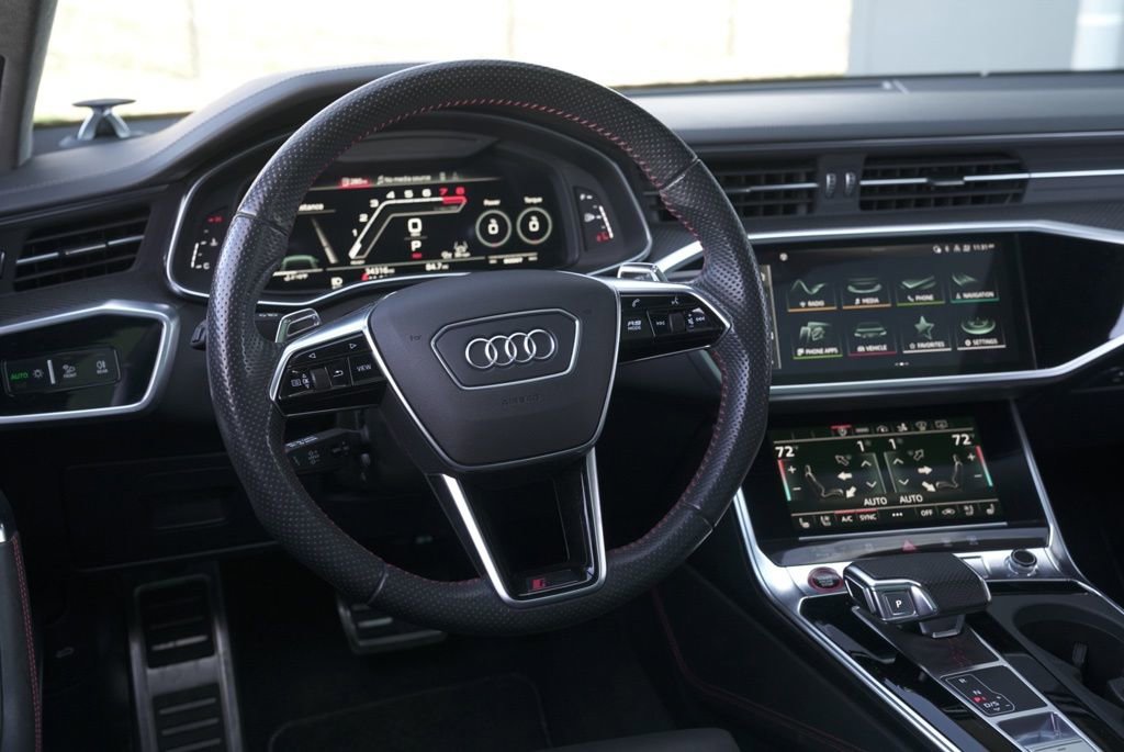 Used 2021 Audi RS 7 Sportback w/ Carbon Optic Package image 39