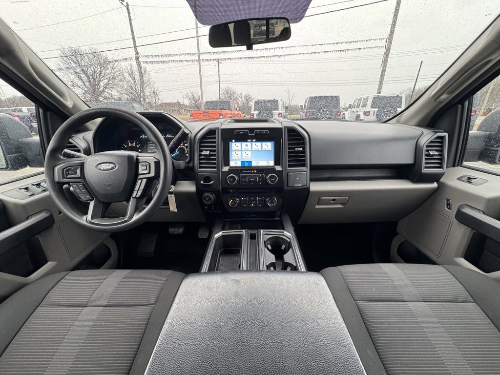 Used 2017 Ford F150 XL w/ Equipment Group 101A Mid image 16