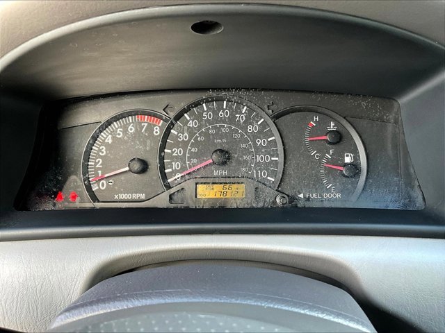 Used 2003 Toyota Corolla CE image 20