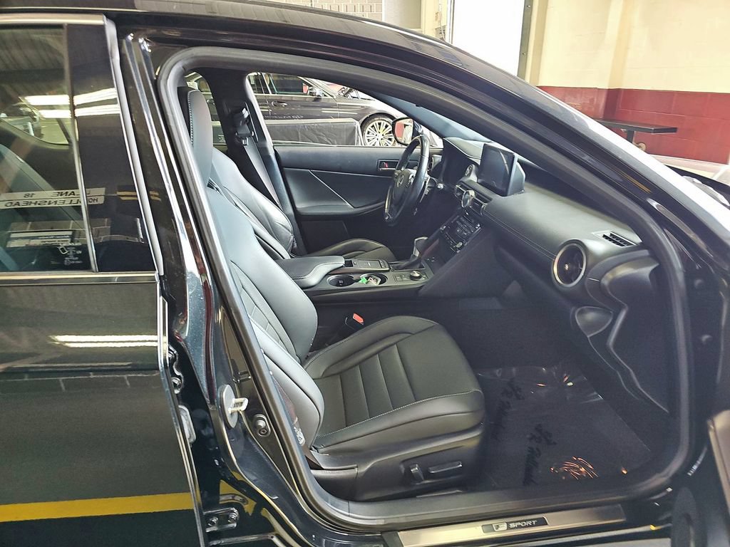 Used 2022 Lexus IS 350 F Sport AWD/4WD image 12