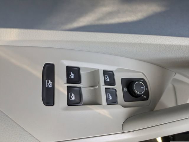 New 2026 Volkswagen Jetta SE image 25