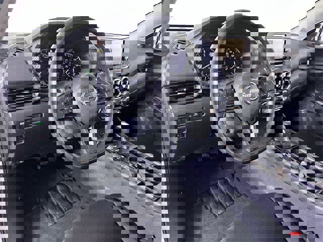 Used 2025 Nissan Sentra S image 10