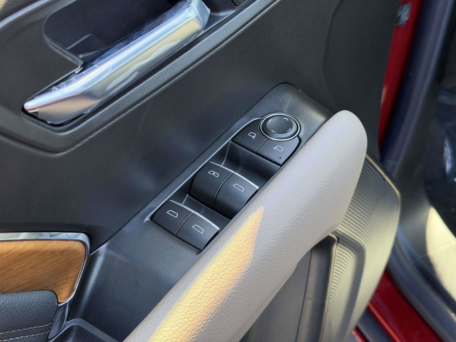 New 2026 GMC Canyon Denali AWD/4WD image 7